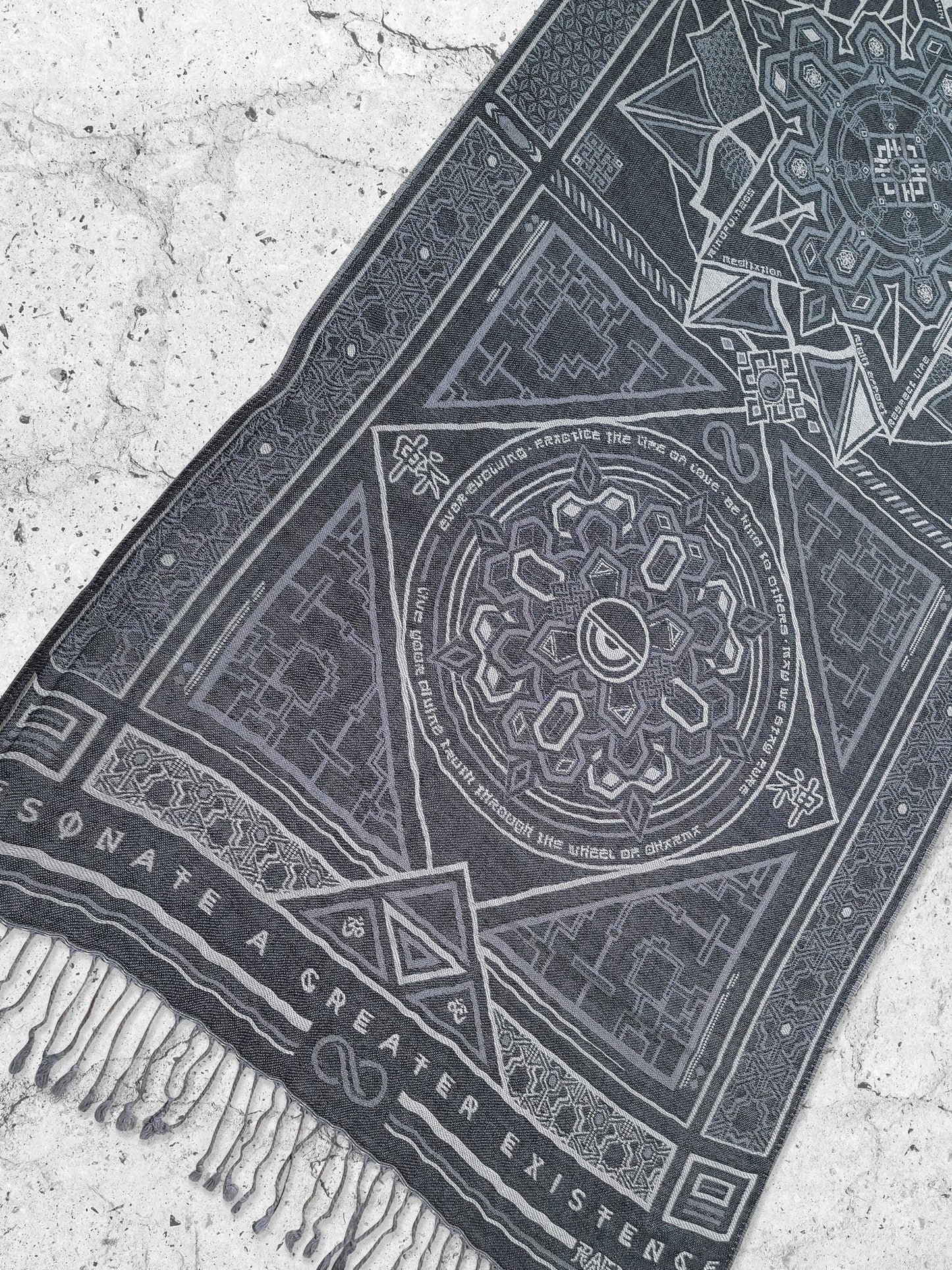 DHARMA V2 • Grey/White • Festival Shawl/Scarf