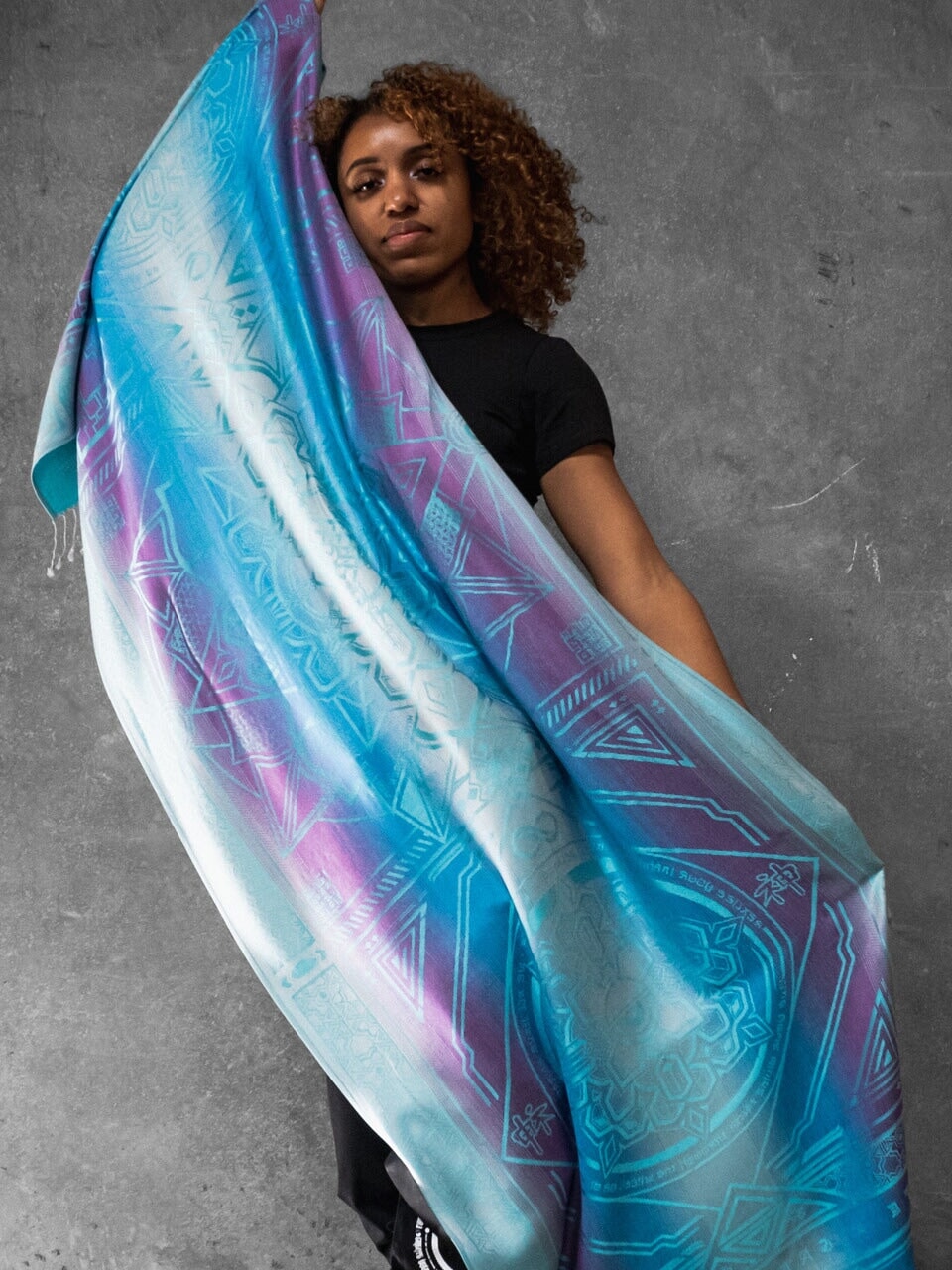 DHARMA AMETHYST ✦ Teal Festival Shawl